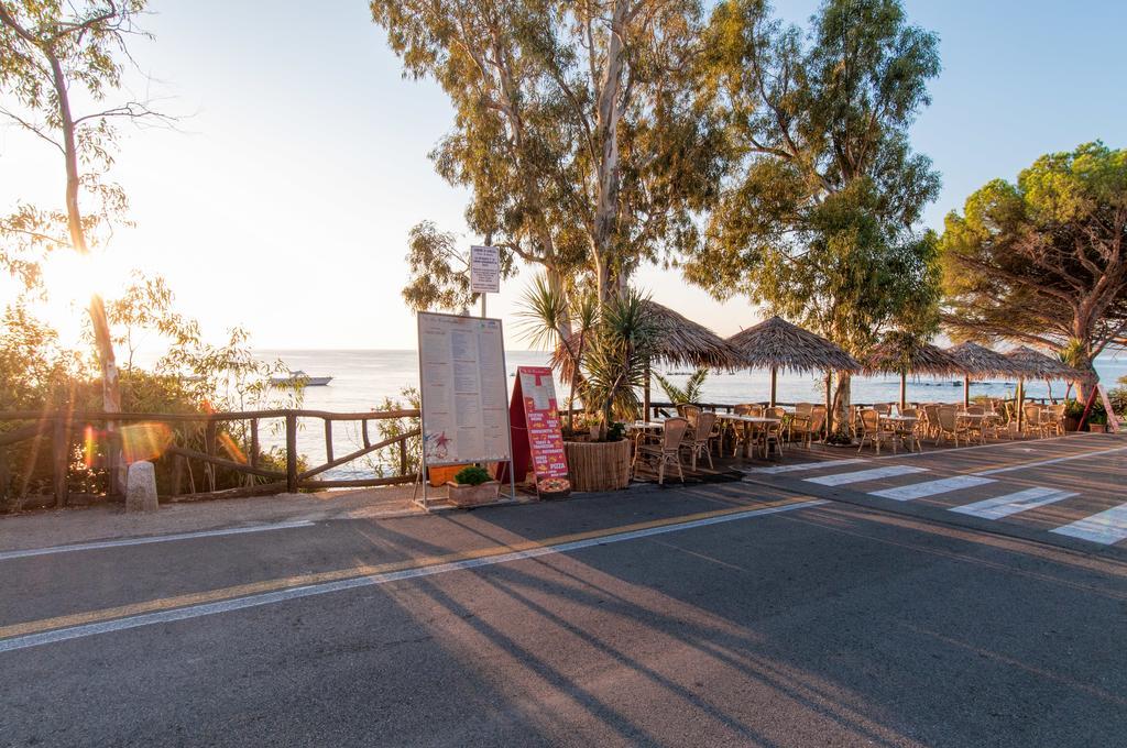 Hotel Ristorante La Conchiglia Cala Gonone Esterno foto
