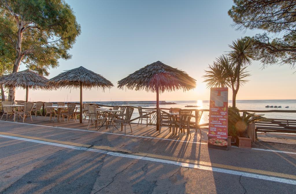 Hotel Ristorante La Conchiglia Cala Gonone Esterno foto