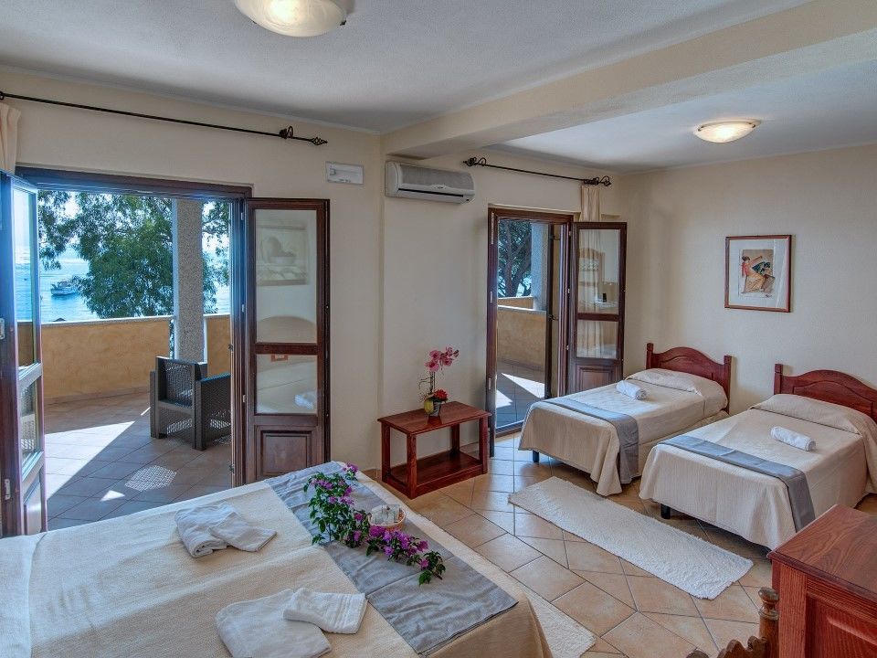 Hotel Ristorante La Conchiglia Cala Gonone Esterno foto