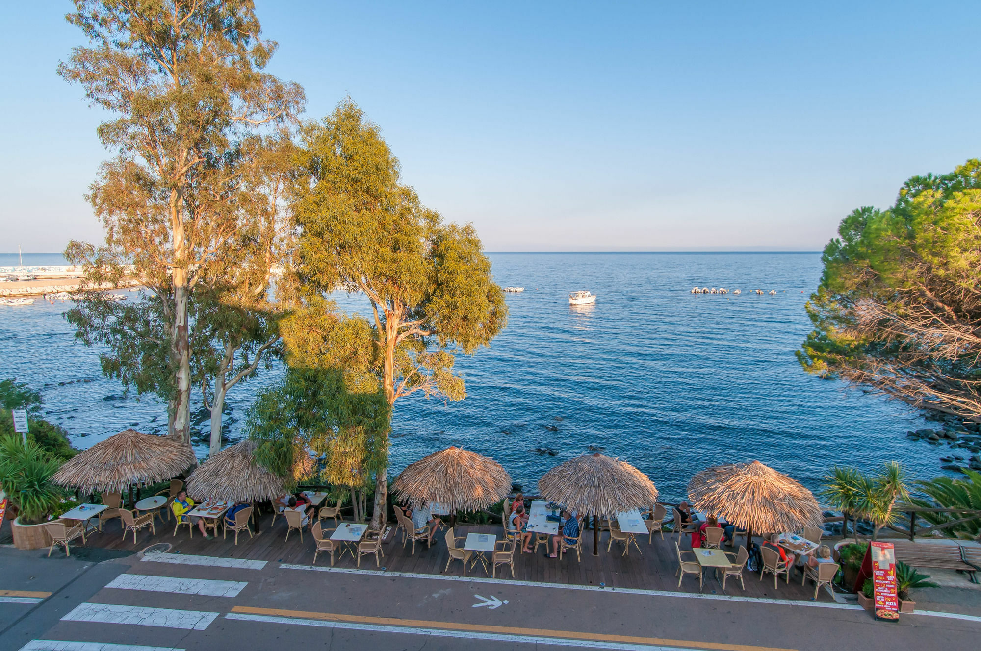 Hotel Ristorante La Conchiglia Cala Gonone Esterno foto