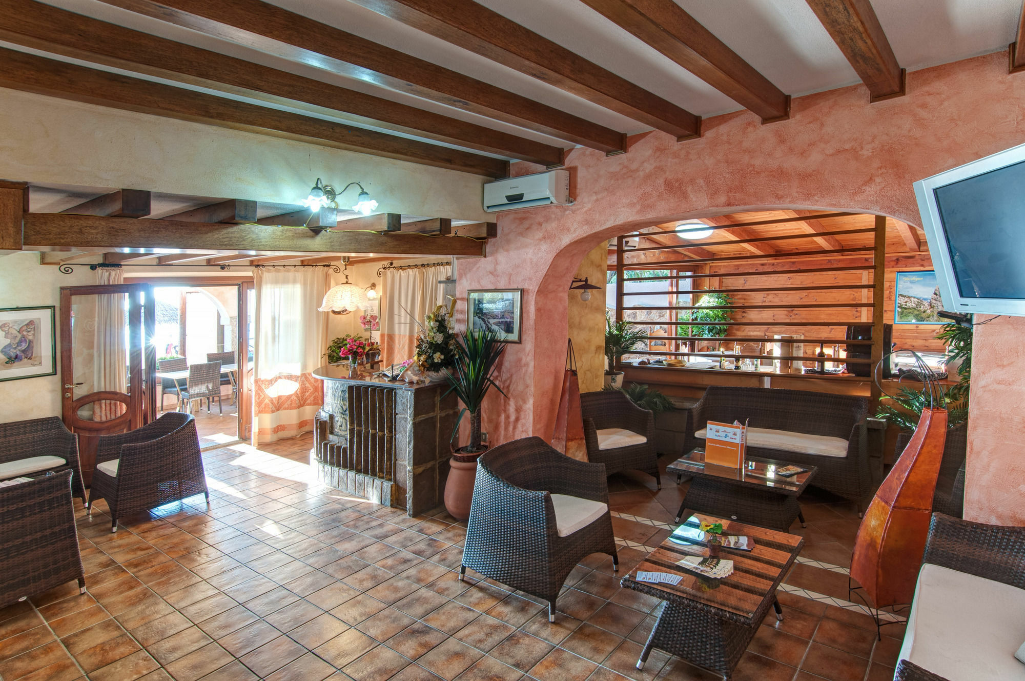 Hotel Ristorante La Conchiglia Cala Gonone Esterno foto